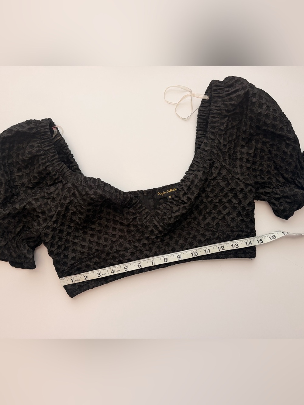 2/$25 Kaylee Kollection Black Puff Sleeve Crop Top and short set - Picture 5 of 5